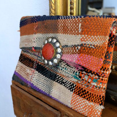 Pochette berbère colorée boucle ronde