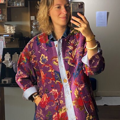 Veste kimono prune à fleurs The Corner