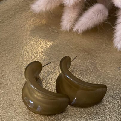Boucles créoles en résine kaki