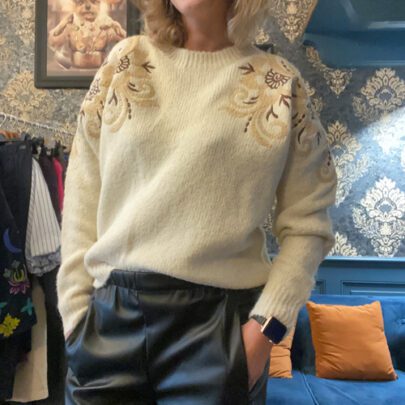 Pull à motifs arabesques