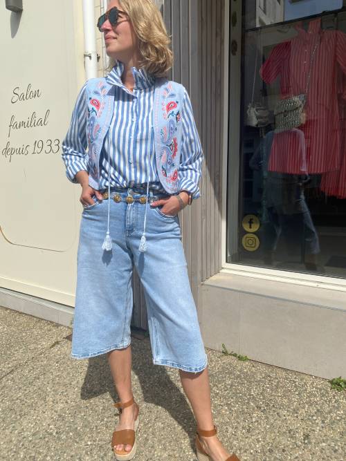 Chemise-col-victorien-rayures-bleu-Vicky_2