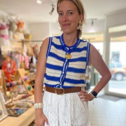 Gilet en crochet bicolore
