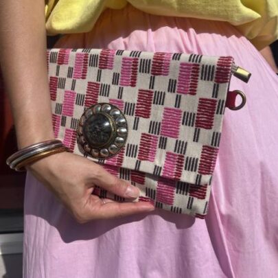 Pochette berbère rose et rouge boucle ronde