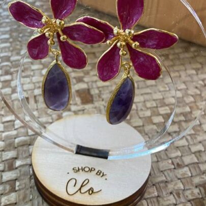 Boucles d’oreilles fleurs prune & améthyste – dorées à l’or fin